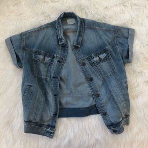 American eagle short sleeve denim jacket